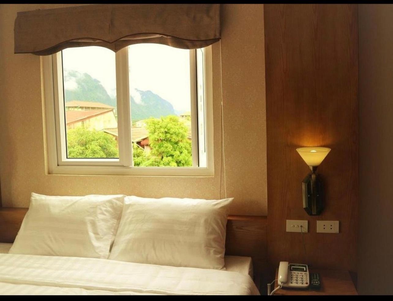 Vang Vieng Th Central Park Hotel Exterior foto